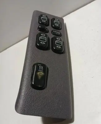 Mercedes-Benz A W168 Electric window control switch 1688202810