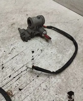 Ford Escort Ignition lock 93ab3675