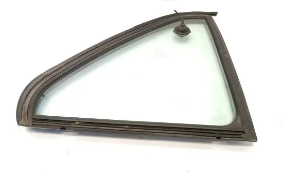BMW 3 E30 Rear side window 001025 43R001025 1888326