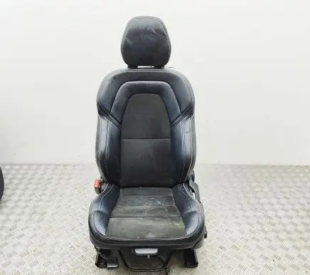 Volvo S90, V90 Front driver seat 32341692