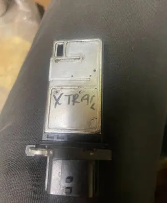 Nissan X-Trail T31 Mass air flow meter 226807S000