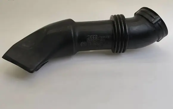 Audi A8 S8 D2 4D Air intake duct part 077129643A KH0TB1029