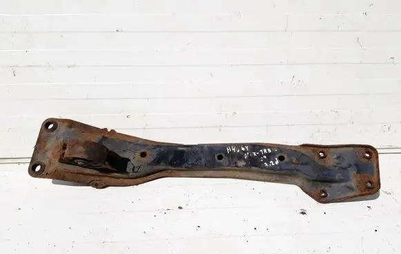 Opel Vivaro Front subframe