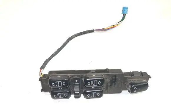 Mercedes-Benz S W220 Electric window control switch 2208201010