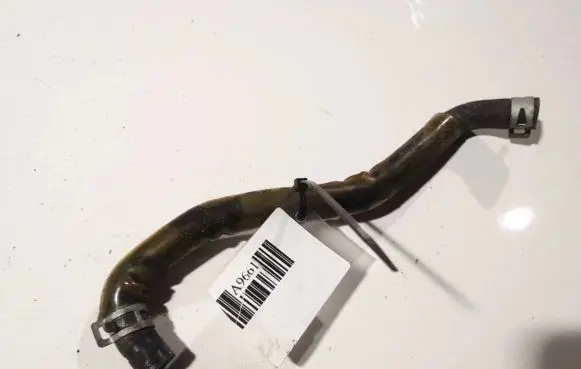 Toyota RAV 4 (XA30) Engine coolant pipe/hose
