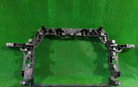 Honda CR-V Radiator support slam panel