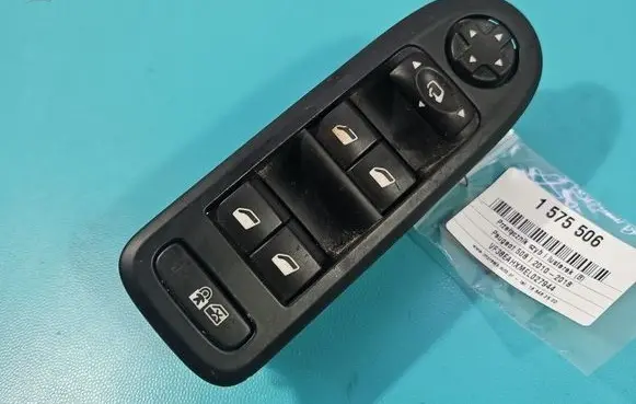 Peugeot 508 Electric window control switch IMPRK1575506