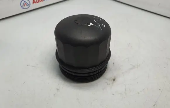 BMW 7 F01 F02 F03 F04 Oil filter cover 70309649 70517406 7615389