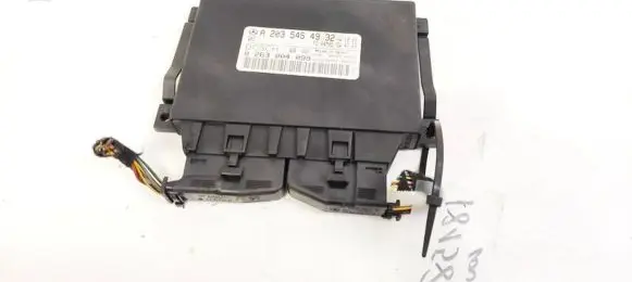 Mercedes-Benz C W203 Parking PDC control unit/module A2035454932 0263004099