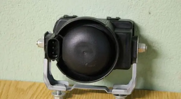 Toyota Avensis T250 Alarm system siren 8904002010 2370002540