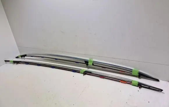 Mercedes-Benz C AMG W204 Roof bar rail A2048900393 A2048900493
