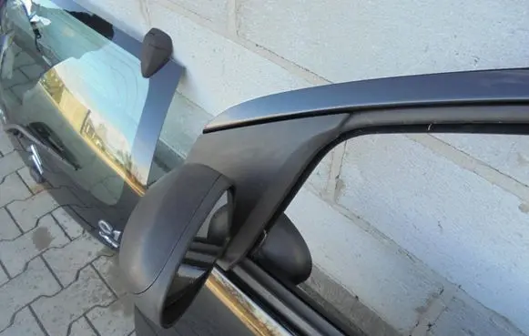 Citroen C1 Front door electric wing mirror