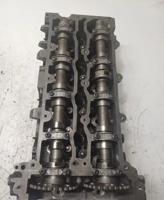 Mercedes-Benz E W212 Engine head R6510160201