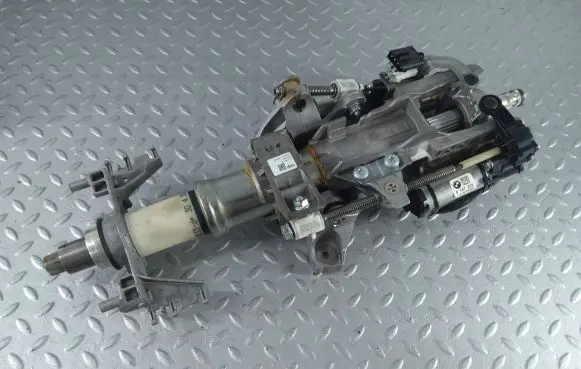 BMW 5 F10 F11 Steering wheel axle 32306787926 6787926