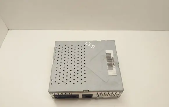 Mercedes-Benz CLS C219 Sound amplifier A2118702489