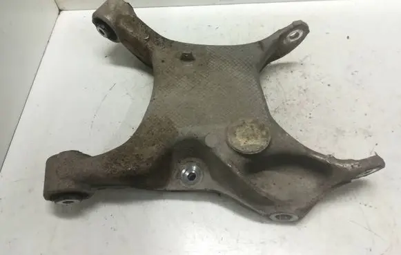 BMW 5 E60 E61 Rear upper control arm/wishbone 6758716
