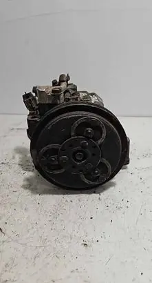 Nissan X-Trail T30 Air conditioning (A/C) compressor (pump)
