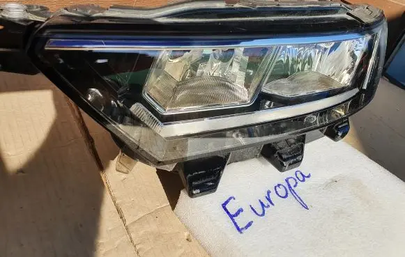 Volkswagen T-Roc Headlight/headlamp 2GA941005B