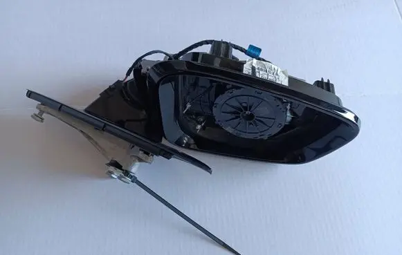 BMW 5 G30 G31 Front door electric wing mirror 7944131