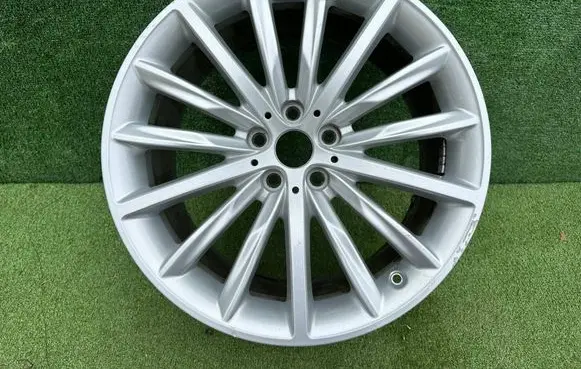 BMW 5 G30 G31 G38 R19 alloy rim 6874439