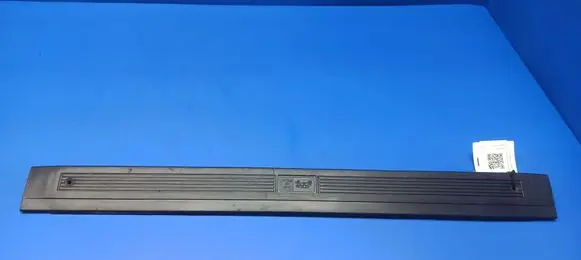 Oldsmobile Omega Side skirt front trim 20151599
