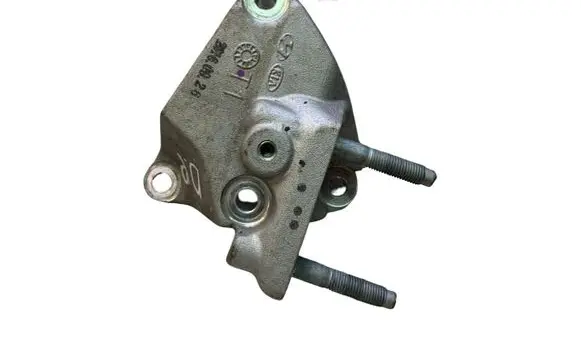 KIA Niro Engine mounting bracket