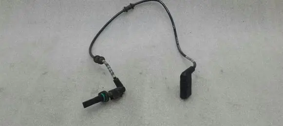 Mercedes-Benz E W213 ABS rear brake sensor A2135403805