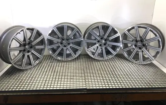 Audi Q7 4M R17 alloy rim 4M0601025AD