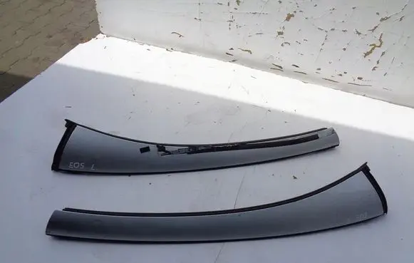 Volkswagen Eos Windshield trim 