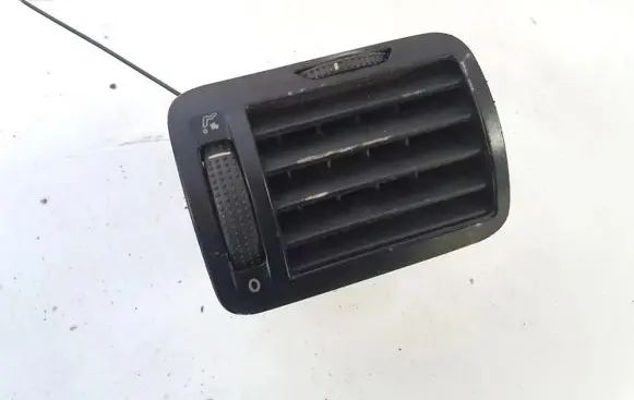 Volkswagen PASSAT B5.5 Dash center air vent grill 1841907001