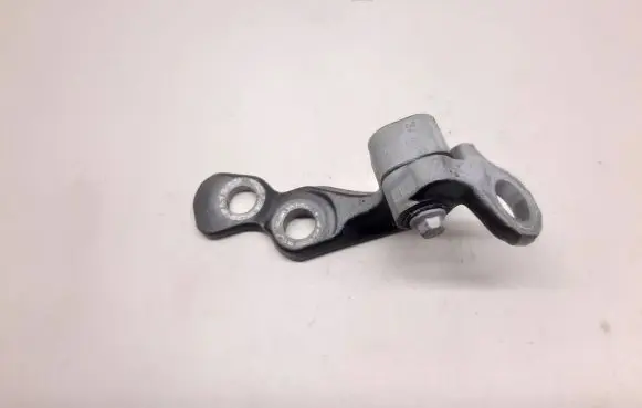 Ford Kuga I Front door lower hinge 3M51R22810AH