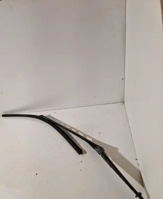 BMW 5 E60 E61 Front wiper blade arm 61617