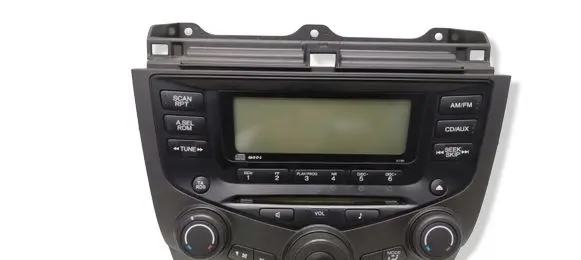 Honda Accord Radio/CD/DVD/GPS head unit 39050SEAG110M1