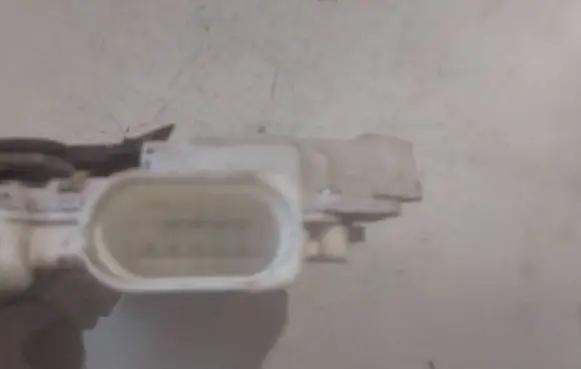 Audi A6 S6 C6 4F Front door lock 4F1837015