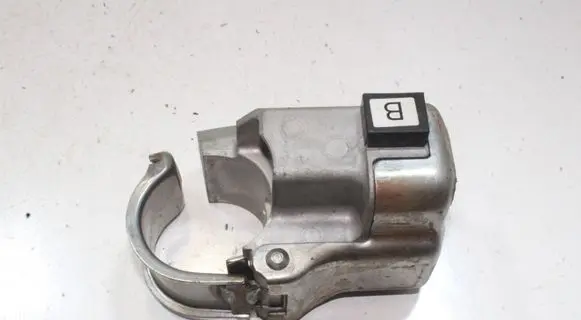 Lexus IS III XE30 Steering wheel lock 45020053