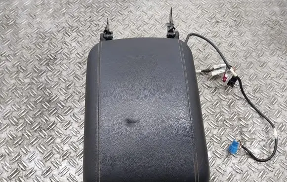 Mercedes-Benz R W251 Armrest
