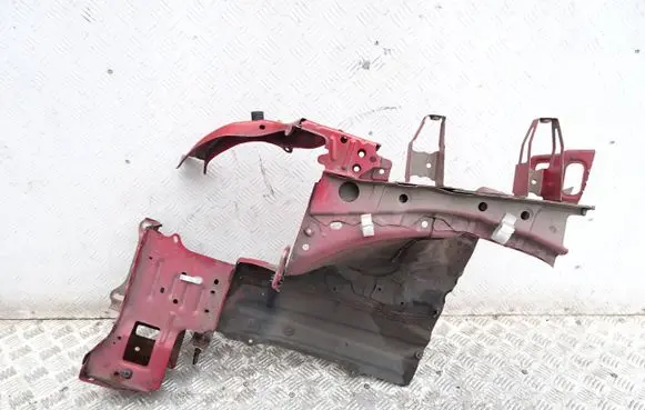 Toyota Verso Front quarter panel 