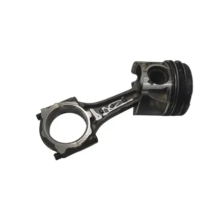 Opel Astra H Piston with connecting rod 