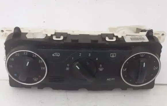 Mercedes-Benz A W169 Interior fan control switch A1698301385