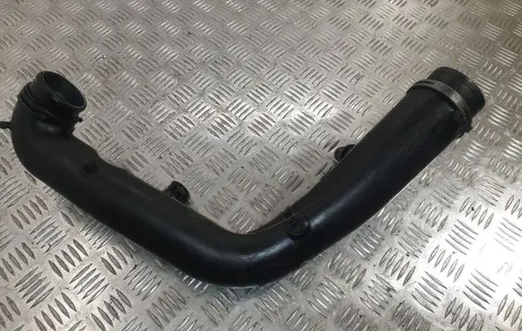 Volkswagen Golf Plus Intercooler hose/pipe 1K0129654