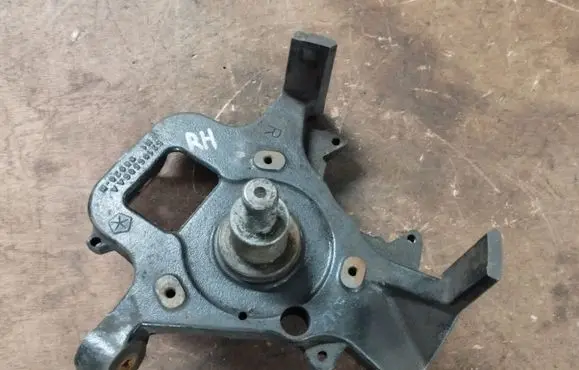 Dodge Durango I Front wheel hub spindle knuckle 52106506AA
