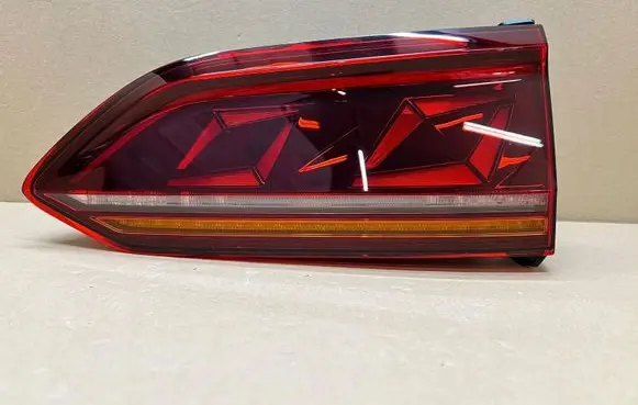 Volkswagen Touareg III Rear/tail lights 760945307B