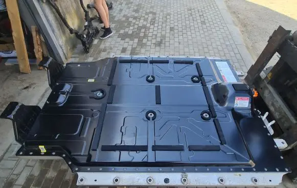 KIA Niro Hybrid / electric car battery 37501AO050