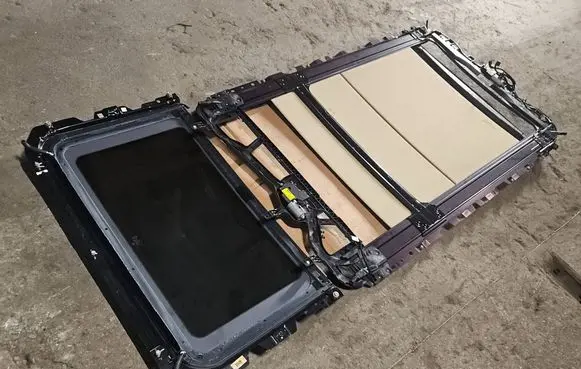 BMW X3 F25 Sunroof set 7212750 30020932L
