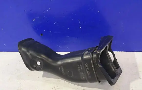 Volvo S90, V90 Air intake duct part 31370264 31370229