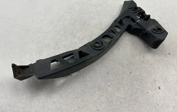 Jaguar XF X250 Front bumper mounting bracket 8X2317B750