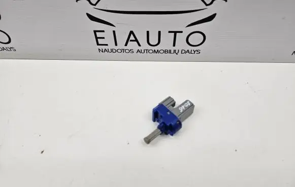 Clutch pedal sensor