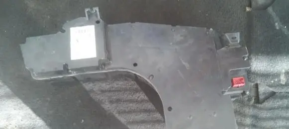 Audi A4 S4 B5 8D Subwoofer speaker 4b5035382 7606500091