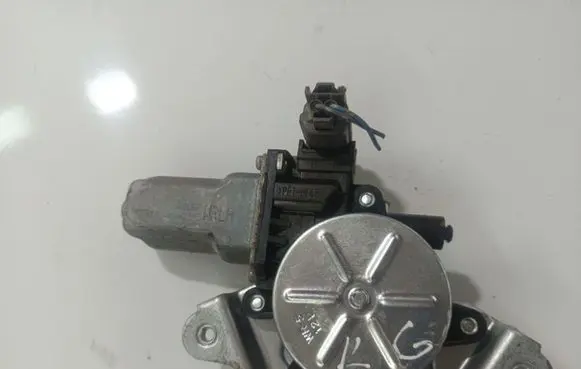 Subaru B9 Tribeca Rear door window regulator motor 61013GF