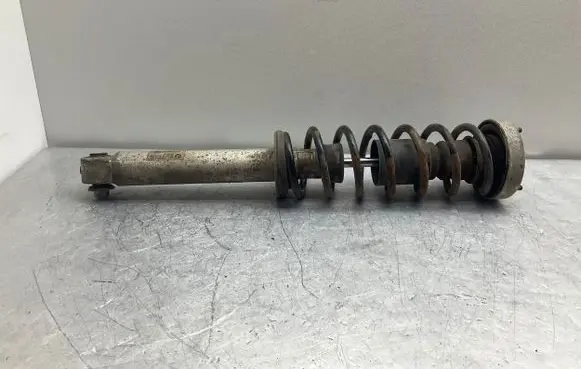 BMW 5 E60 E61 Rear shock absorber with coil spring 6766995 H5590TB 04131610